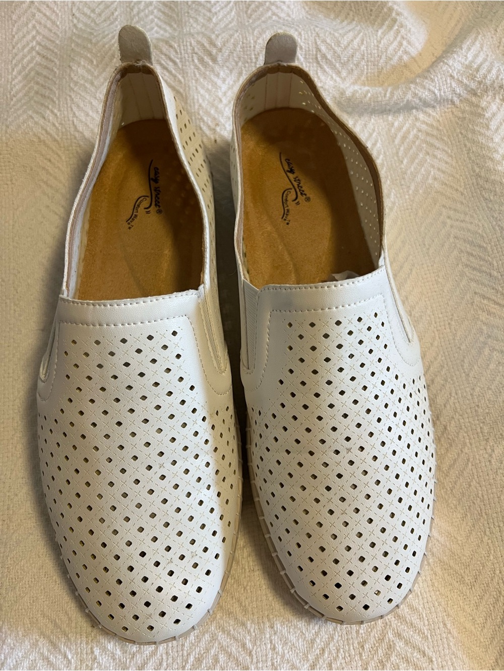 Easy Street slip on loafer